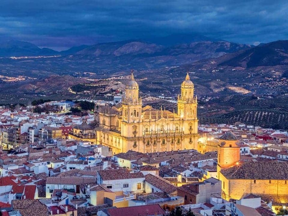 Villa en Jaen, Jaen - foto 1