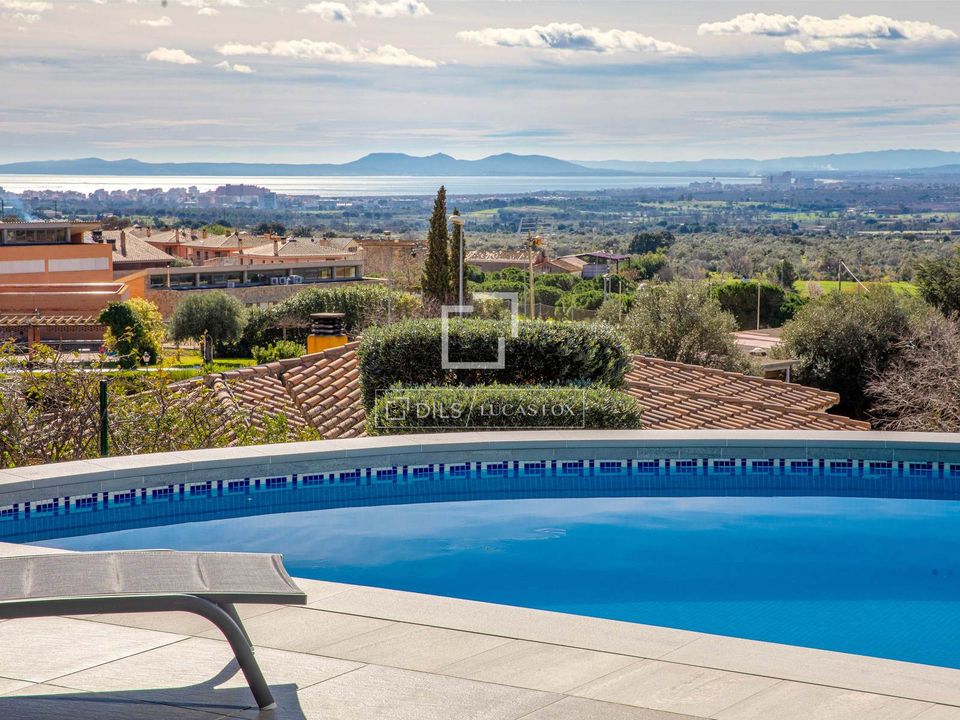 Villa i Palau-Saverdera, Gerona - foto 1