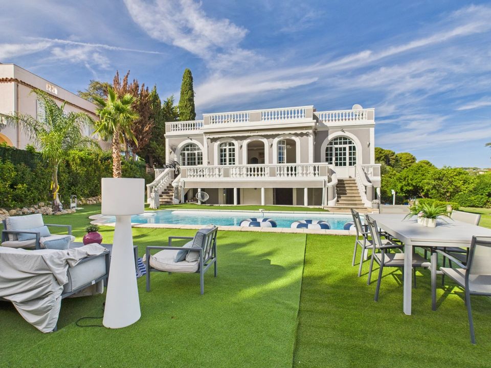 Villa i Juan-les-Pins, Alpes-Maritimes - foto 2