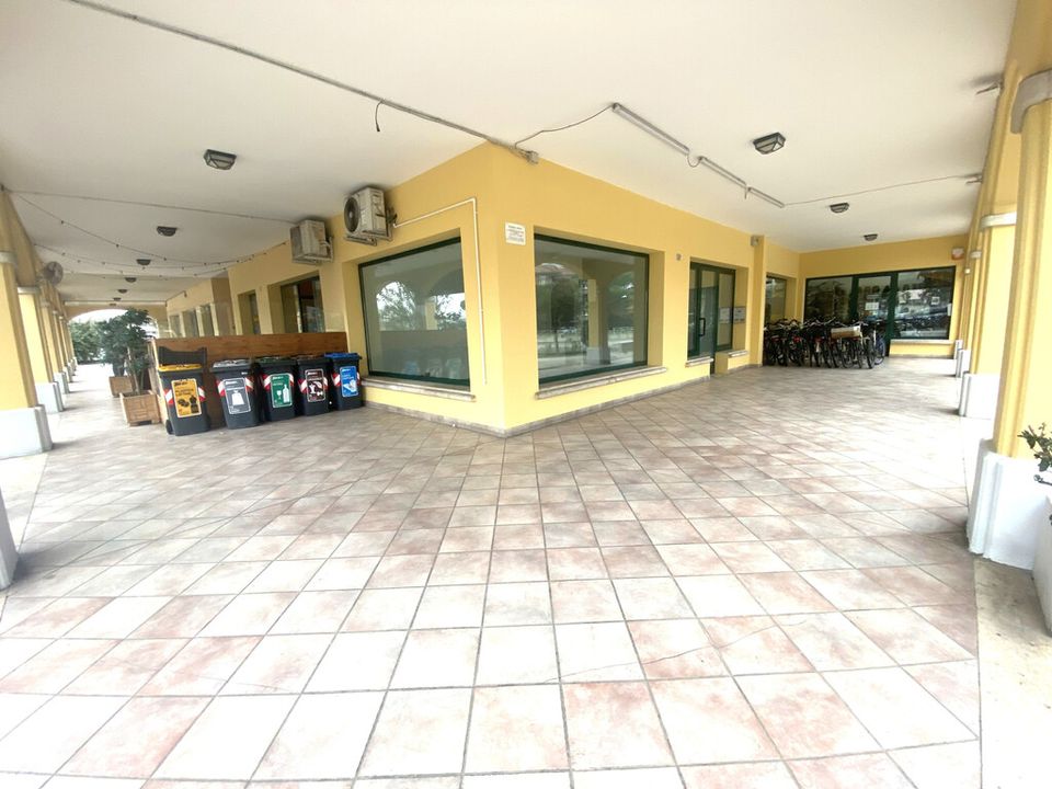Erhvervsejendom i Cervia, Ravenna - foto 2