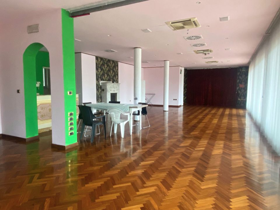 L'establiment comercial a Cervia, Ravenna - foto 2