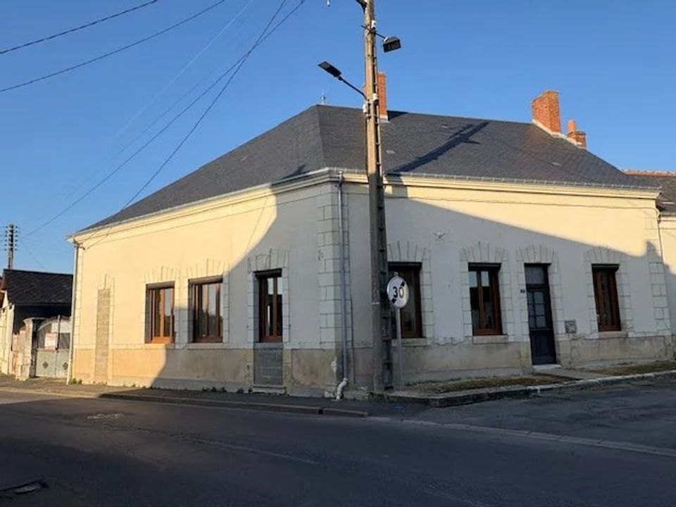 Landejendom i Hommes, Indre-et-Loire - foto 1
