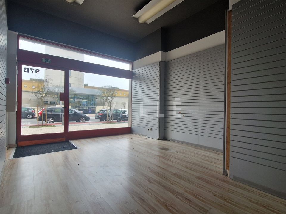 Erhvervsejendom i Aveiro, Aveiro - foto 3