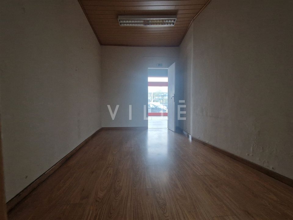 Erhvervsejendom i Aveiro, Aveiro - foto 4