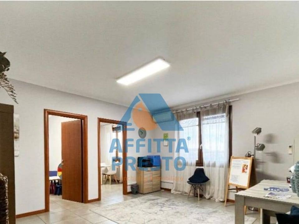 Erhvervsejendom i Monsummano Terme, Pistoia - foto 2