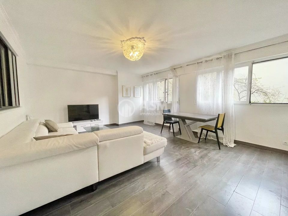 Lejlighed i Courbevoie, Hauts-de-Seine - foto 1