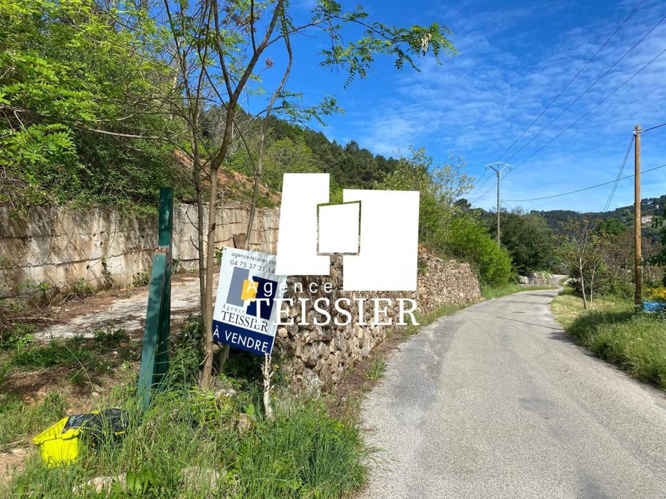 Helårsgrund i Chambonas, Ardeche - foto 2