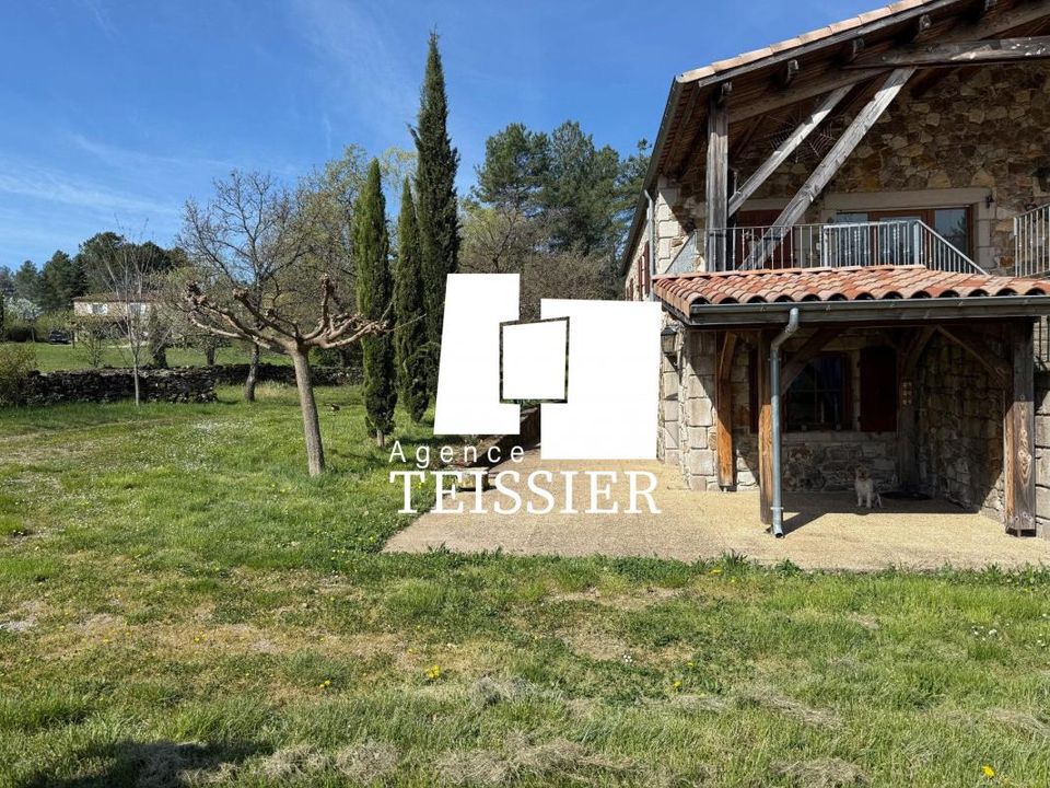 Landejendom i Saint-Pierre-Saint-Jean, Ardeche - foto 2