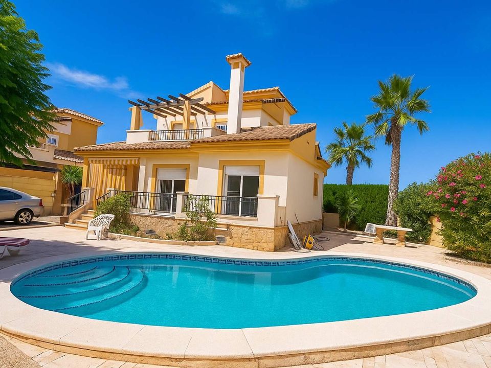 Villa i Hondon De Las Nieves, Alicante - foto 1