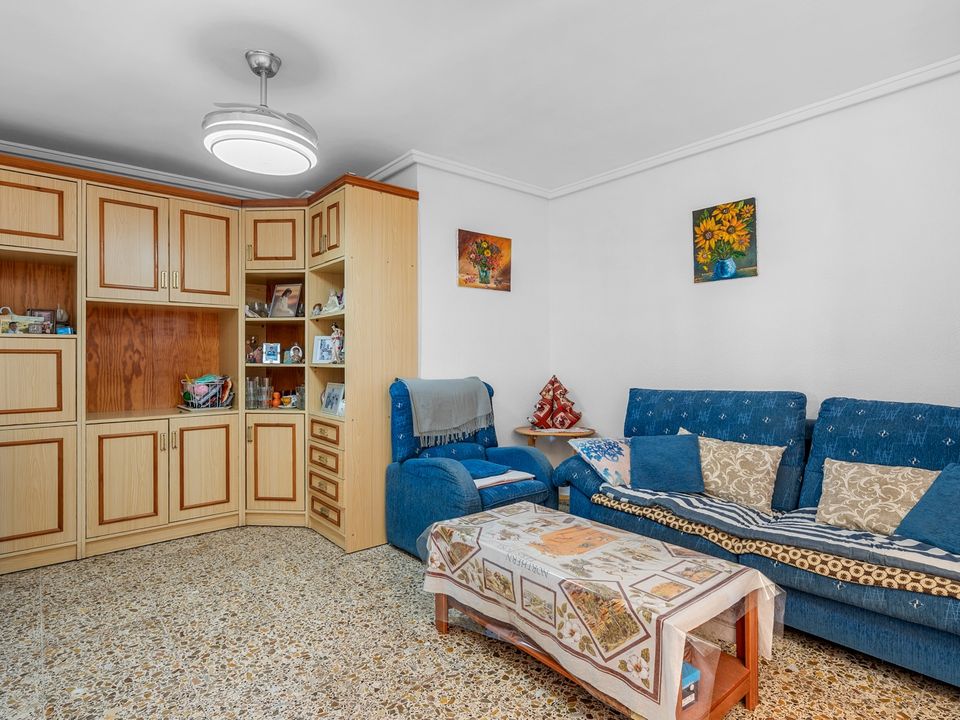 Lejlighed i Los Arenales Del Sol, Alicante - foto 4