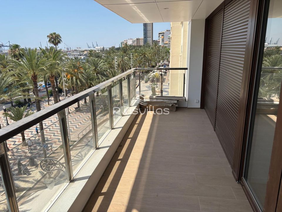 Lejlighed i Alicante, Alicante - foto 3