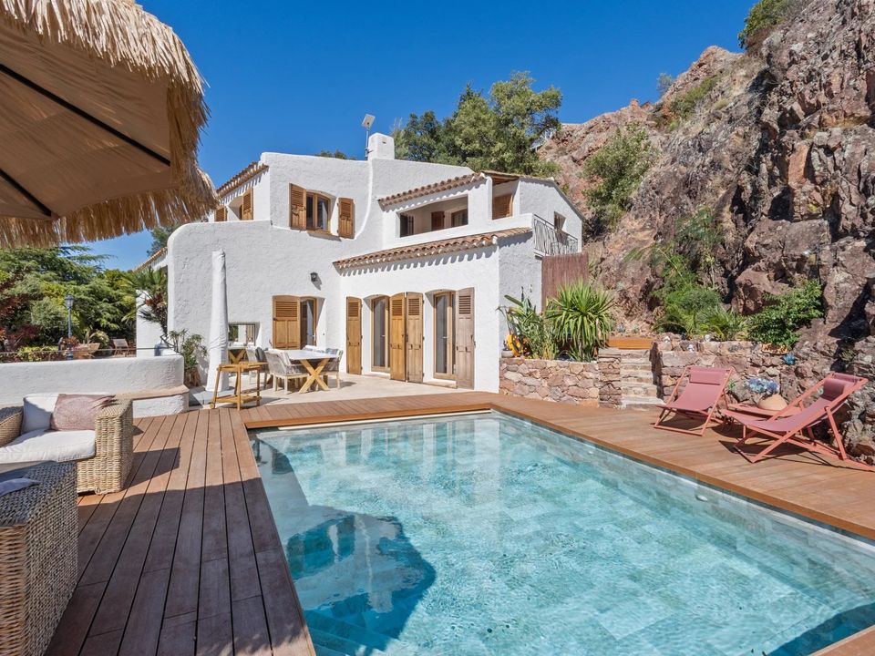 Villa i Mandelieu-la-Napoule, Alpes-Maritimes - foto 1