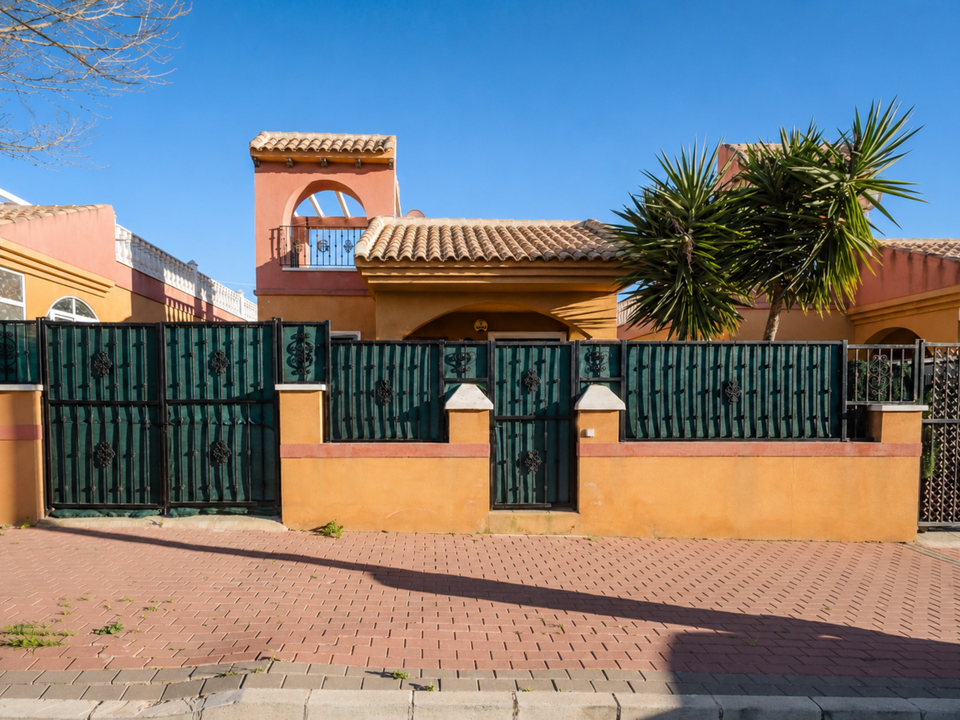 Villa i Torrevieja, Alicante - foto 1