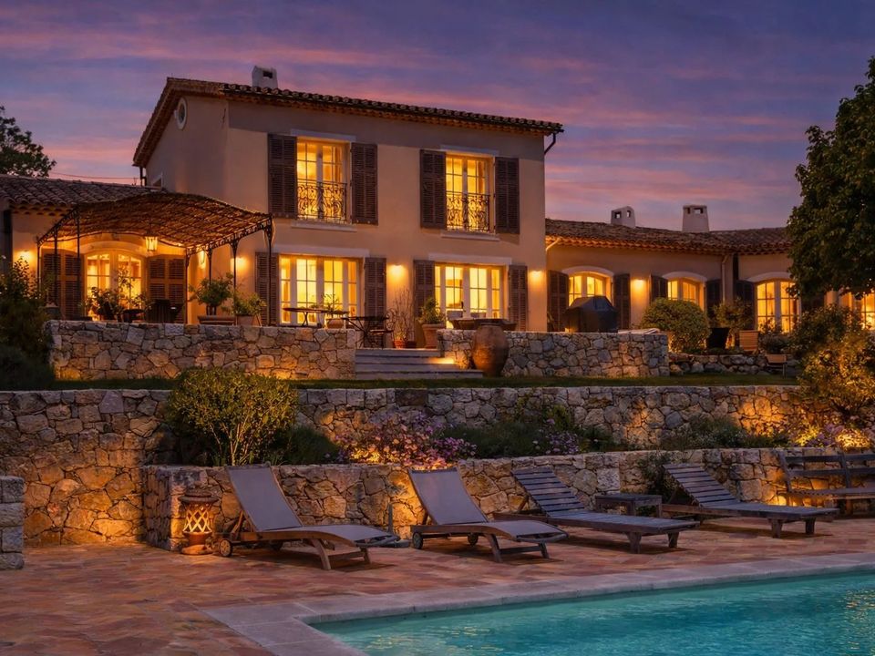 Villa i Mougins, Alpes-Maritimes - bilde 1