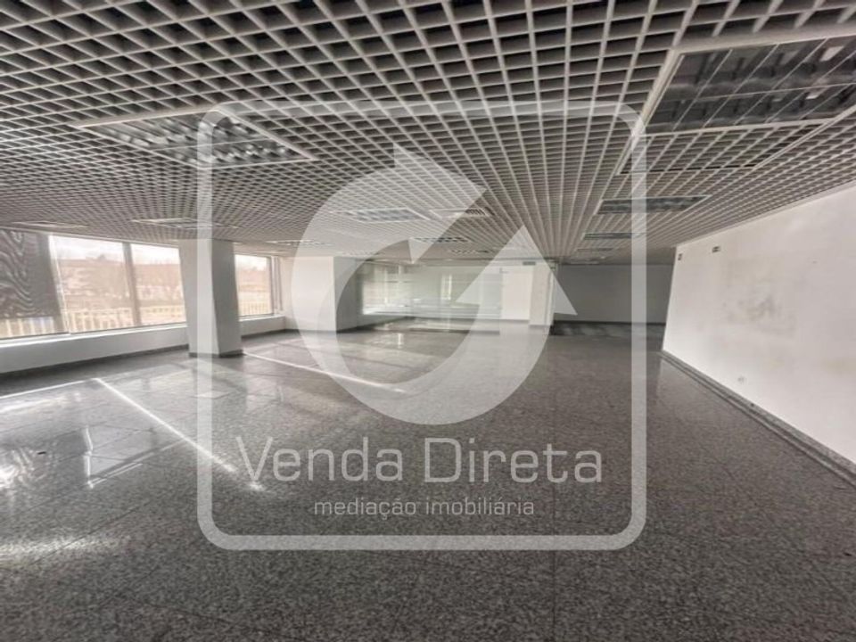 Erhvervsejendom i Miranda do Corvo, Coimbra - foto 2