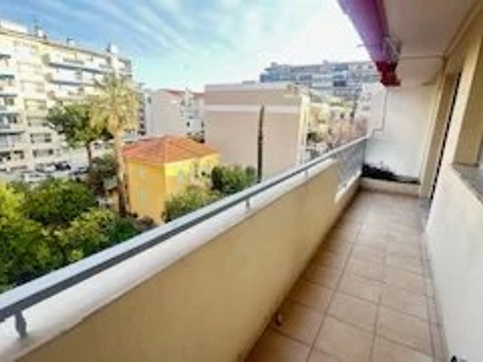 Lejlighed i Antibes, Alpes-Maritimes - foto 1
