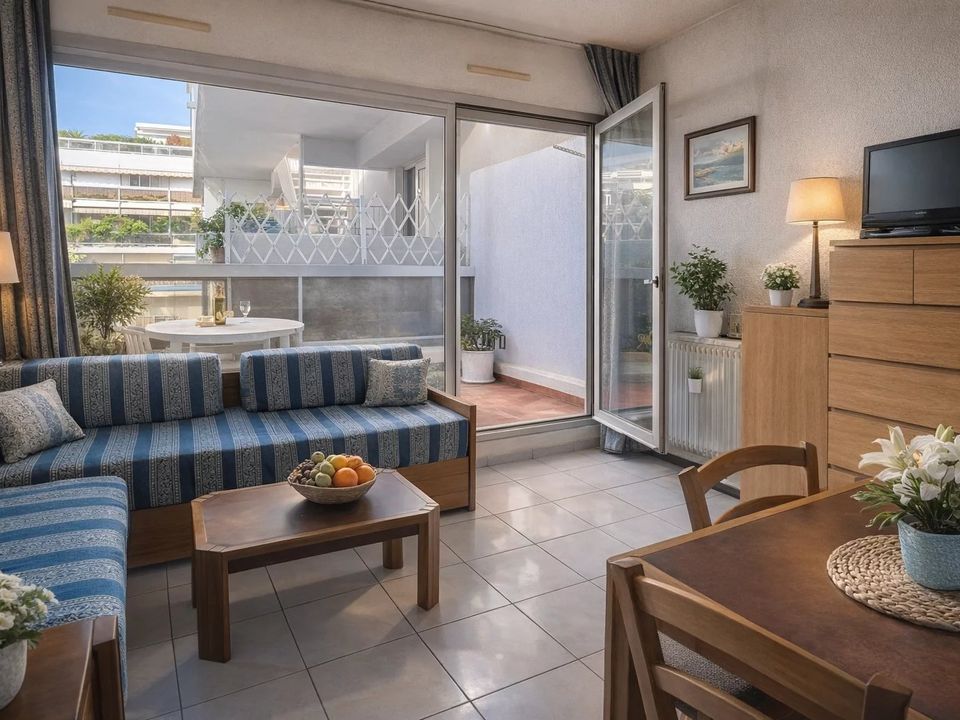 Lejlighed i Antibes, Alpes-Maritimes - foto 1