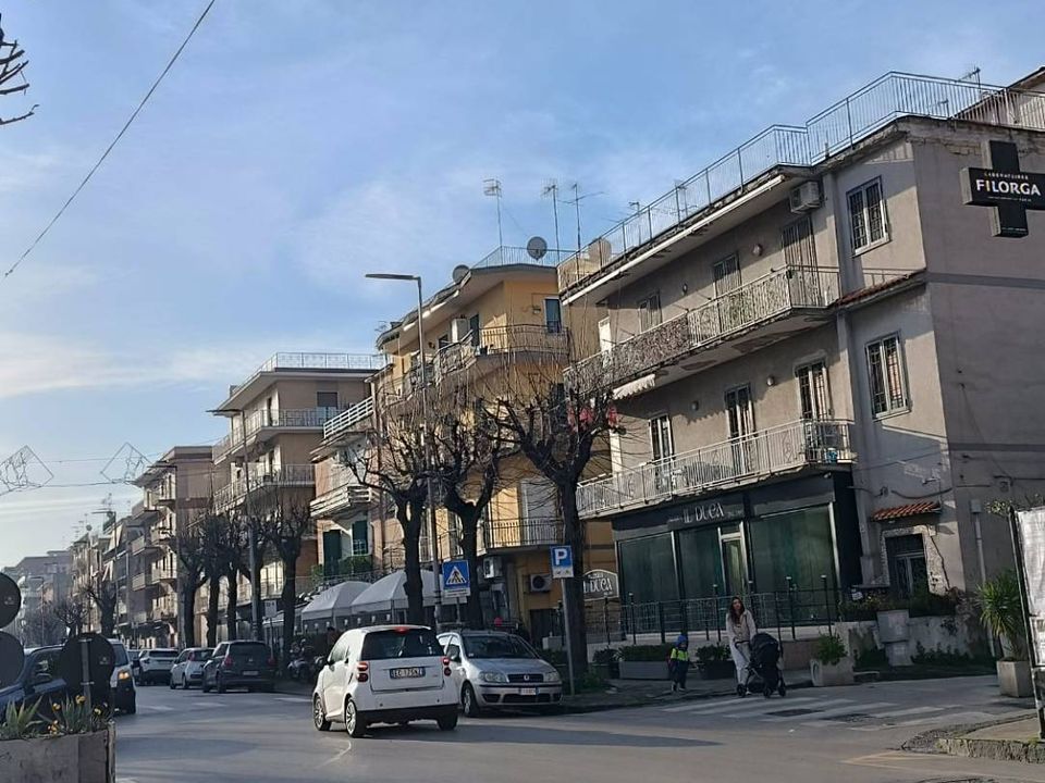 Erhvervsejendom i Naples, Naples - foto 2