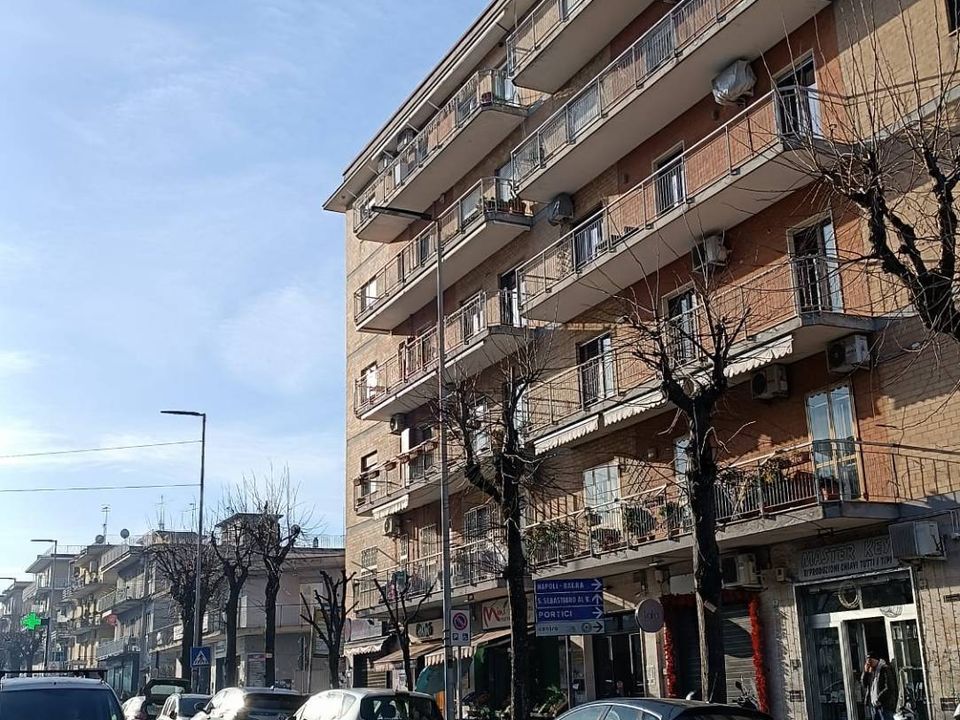 Erhvervsejendom i Naples, Naples - foto 3