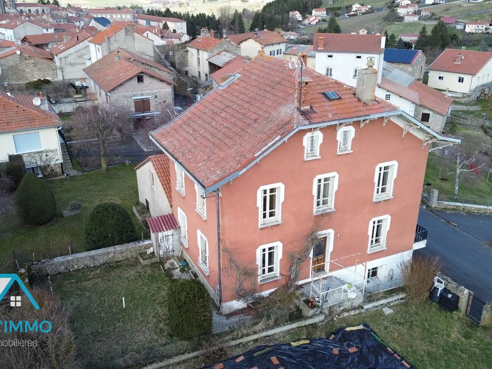 Villa en Saugues, Haute-Loire - foto 1