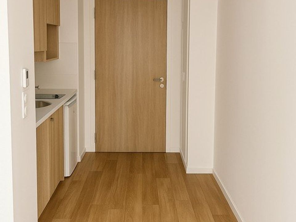 Erhvervsejendom i Châlons-en-Champagne, Marne - foto 4