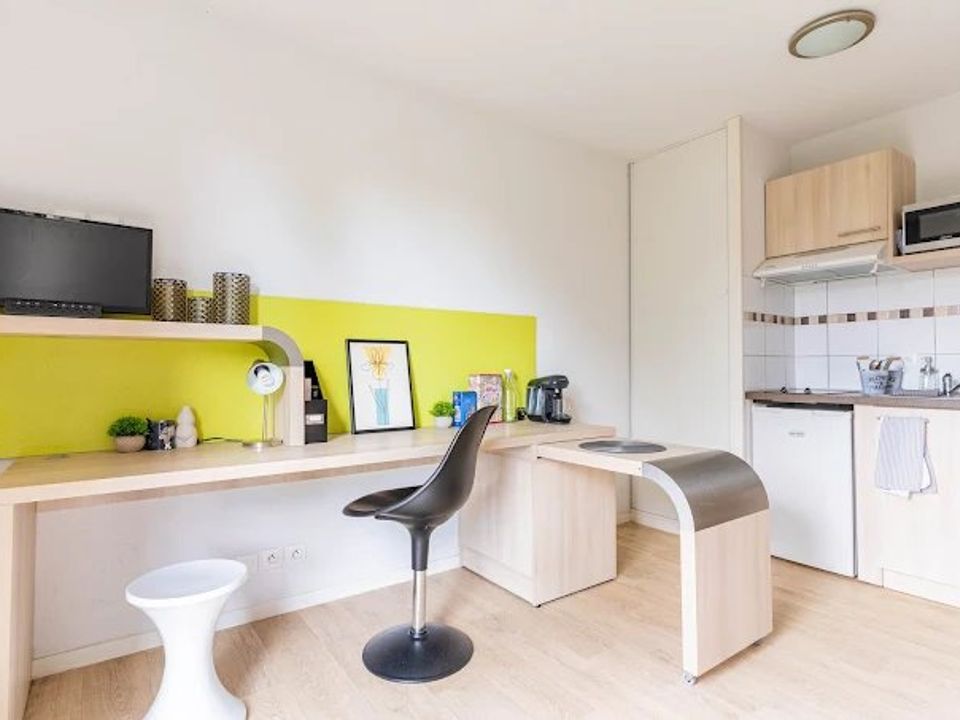Erhvervsejendom i Aulnoy-lez-Valenciennes, Nord - foto 5