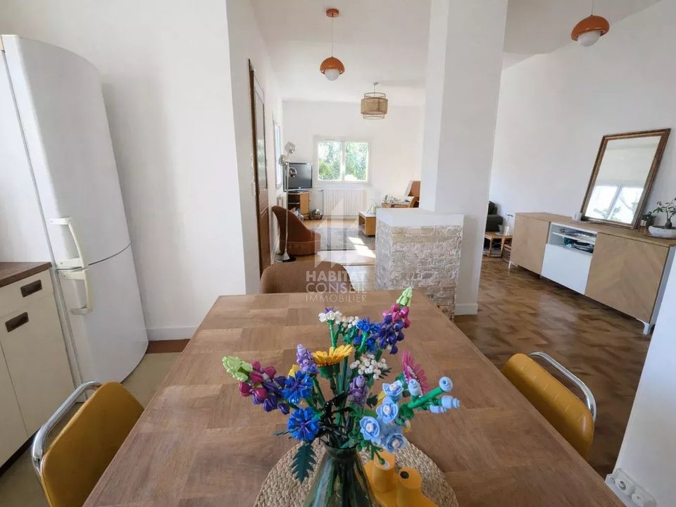 Villa i Saint-Martin-d'Hères, Isere - bilde 1