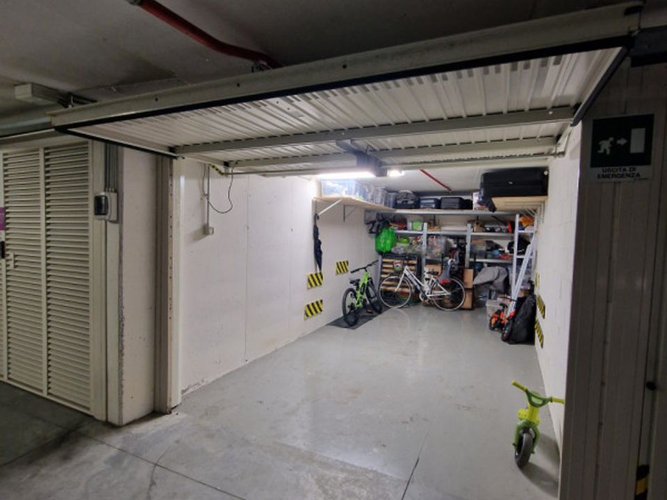 Garage i Rapallo, Genoa - foto 1