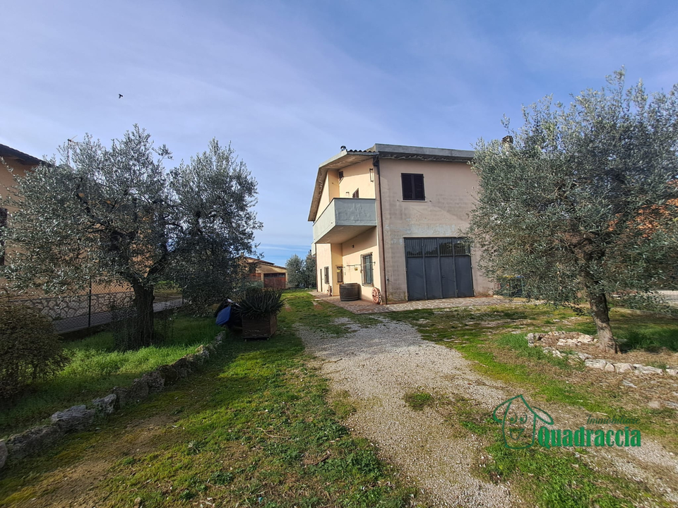 Byhus i Amelia, Terni - foto 4