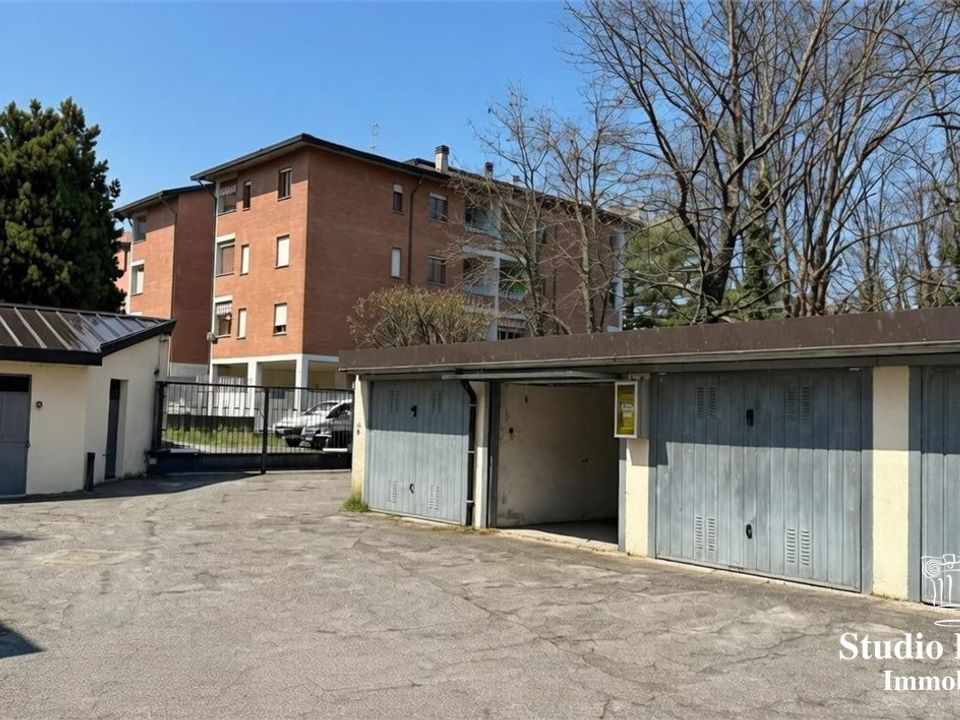 Parkeringsplads i Seregno, Monza and Brianza - foto 2