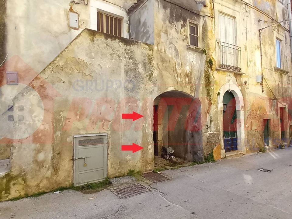 Erhvervsejendom i Vico del Gargano, Foggia - foto 1
