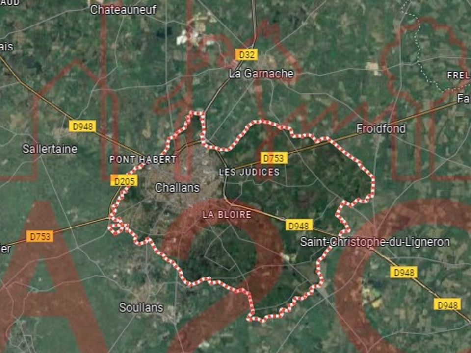 Erhvervsejendom i Challans, Vendee - foto 4