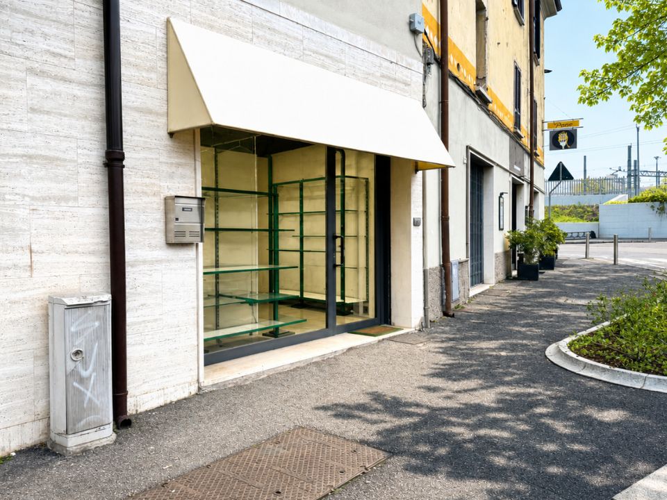 Erhvervsejendom i Brescia, Brescia - foto 2