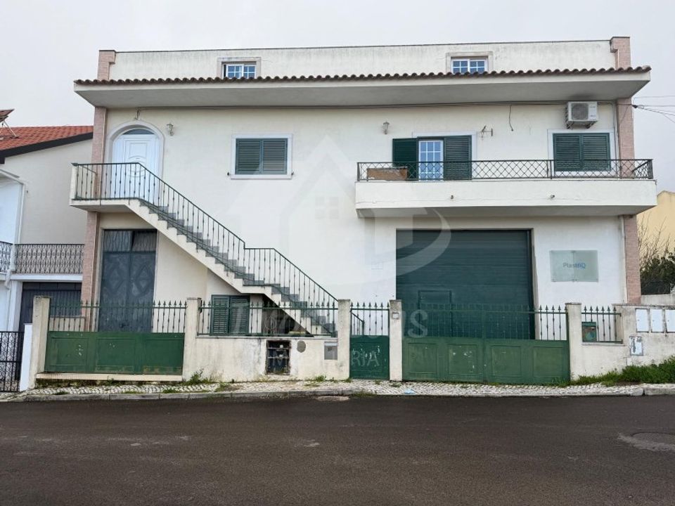 Byhus i Santa Iria de Azoia, Lisbon - foto 1