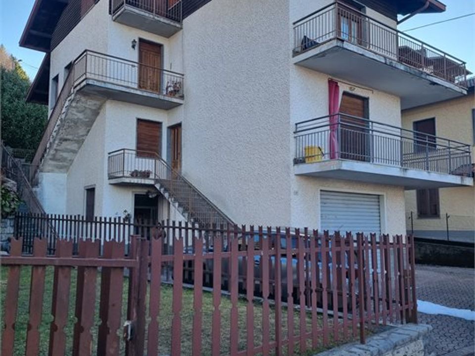 Leilighet i Esino Lario, Lecco - bilde 1