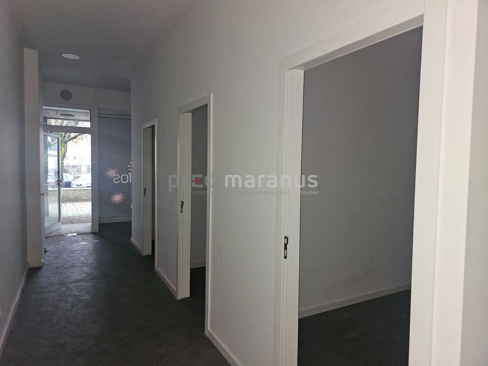 Commercial property in Amarante, Porto - photo 4