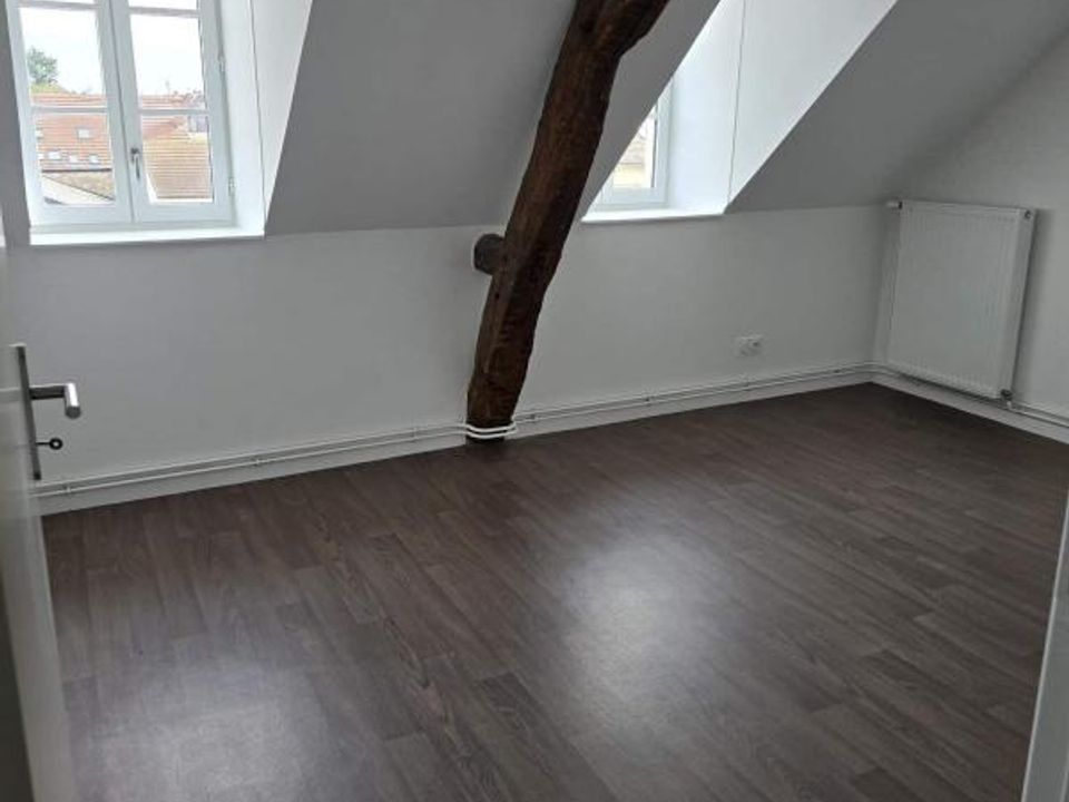 Apartment in Avallon, Yonne - photo 5