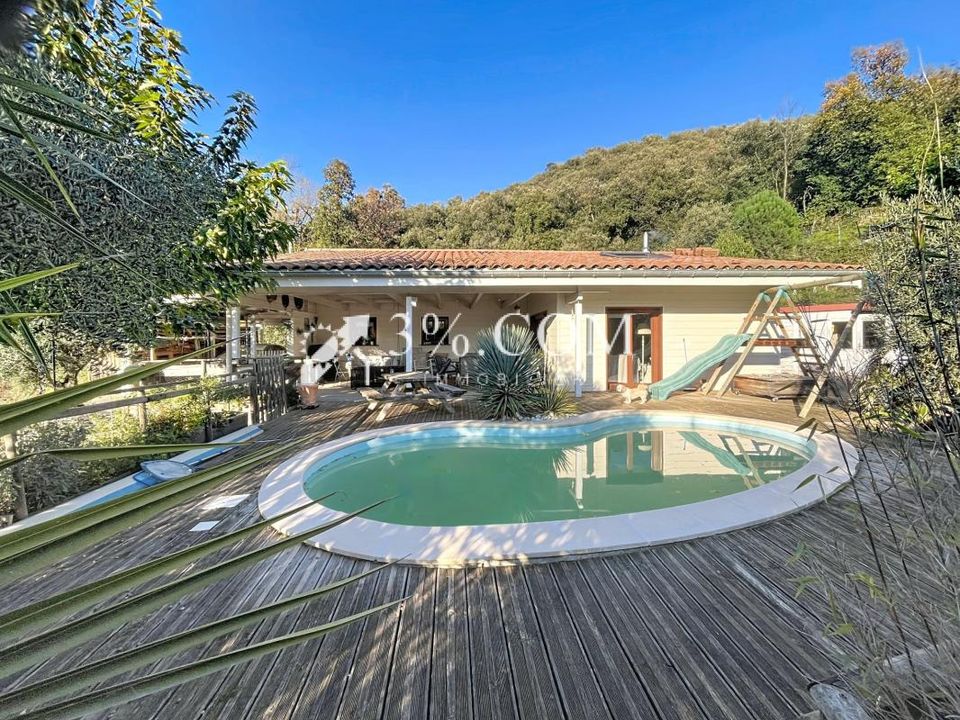 Villa i Saint-Georges-les-Bains, Ardeche - foto 1