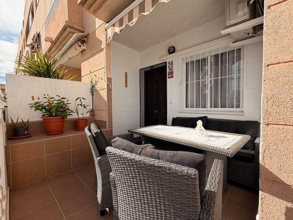 Lejlighed i Torrevieja, Alicante - foto 3