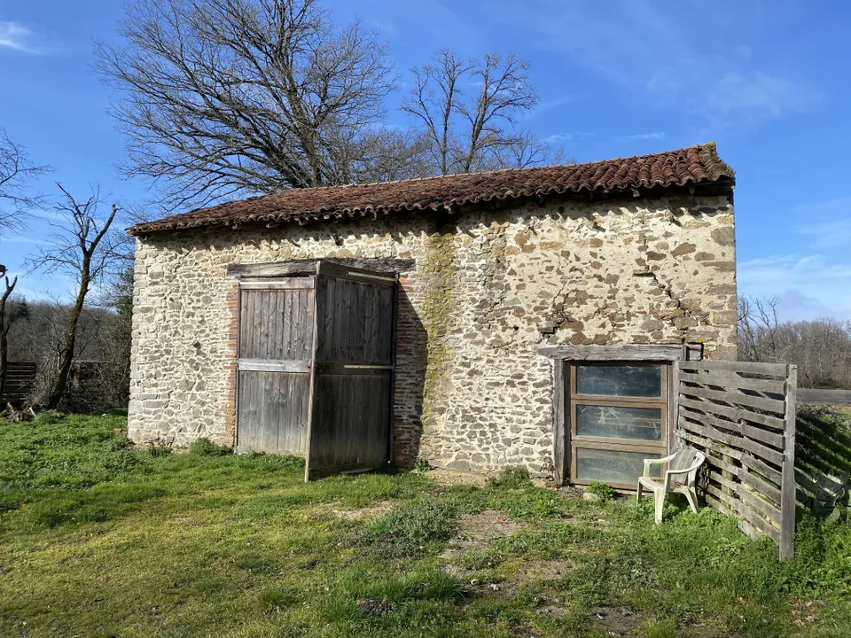 Landejendom i Bussiere-Poitevine, Haute-Vienne - foto 1
