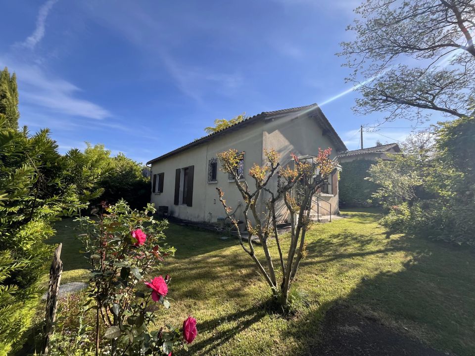 Villa i Saint-Privat-Des-Pres, Dordogne - foto 1