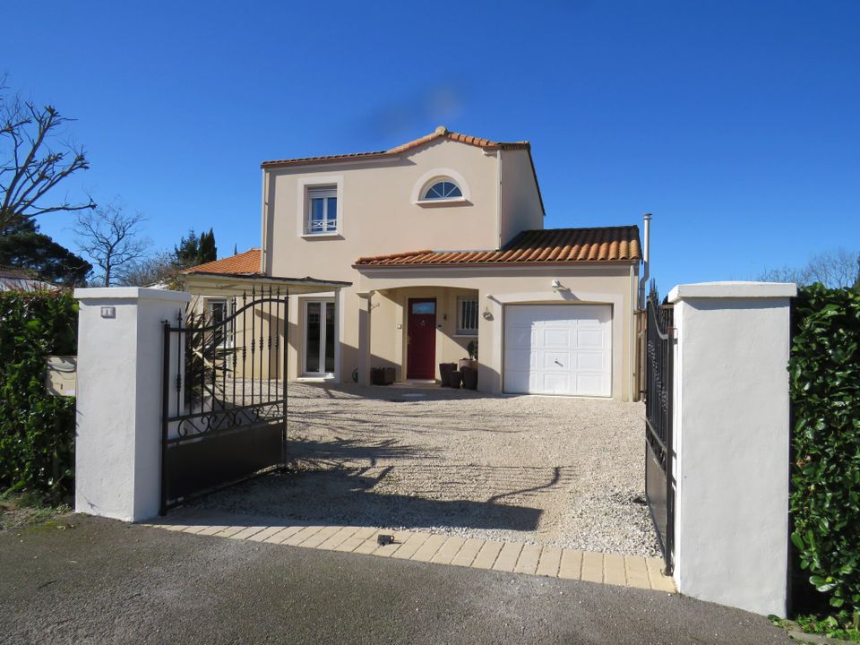 Villa a Saint-Maurice-le-Girard, Vendee - foto 1
