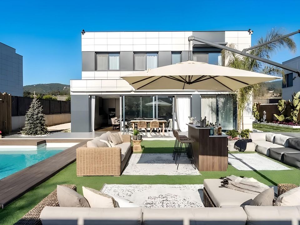 Villa i Sant Andreu De Llavaneres, Barcelona - foto 1