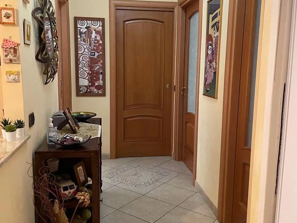 Lejlighed i Ventimiglia, Imperia - foto 2