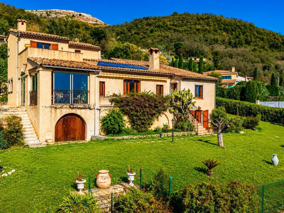 Villa a Tourrettes-sur-Loup, Alpes-Maritimes - foto 5