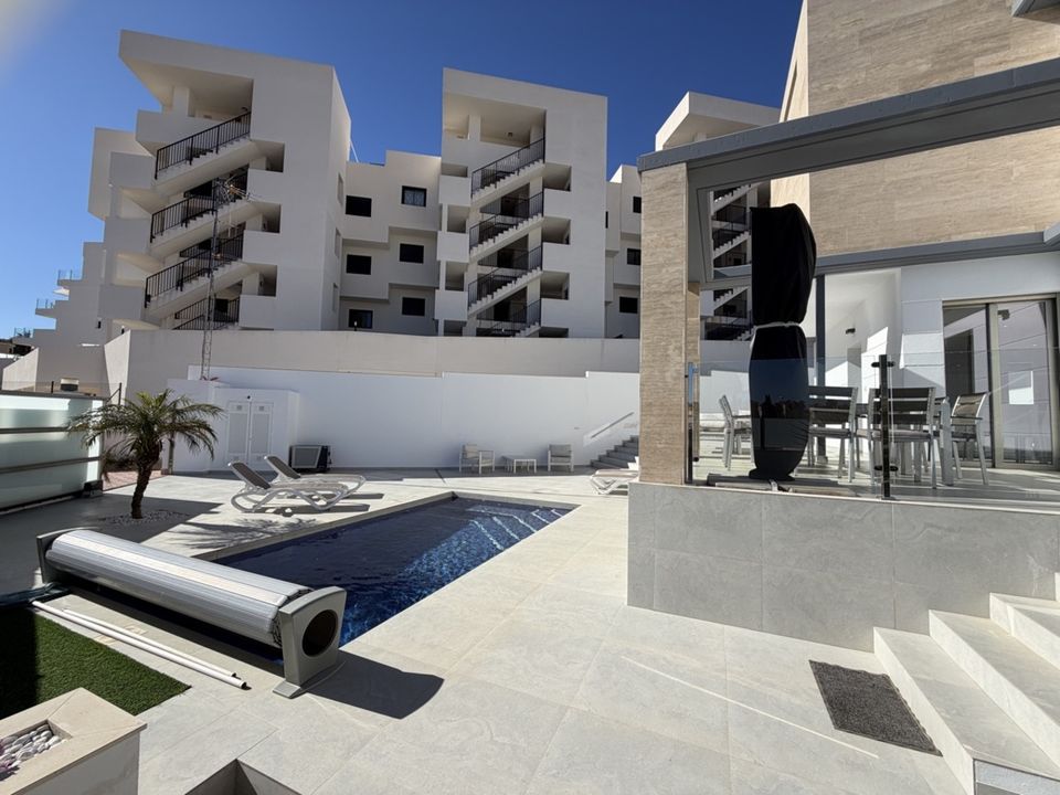 Villa i Villamartin, Alicante - foto 2