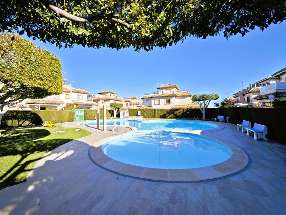 Byhus i Punta Prima, Alicante - foto 4