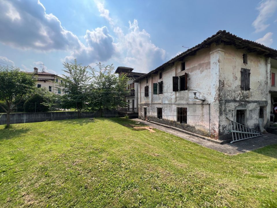 Villa en Bassano del Grappa, Vicenza - foto 1