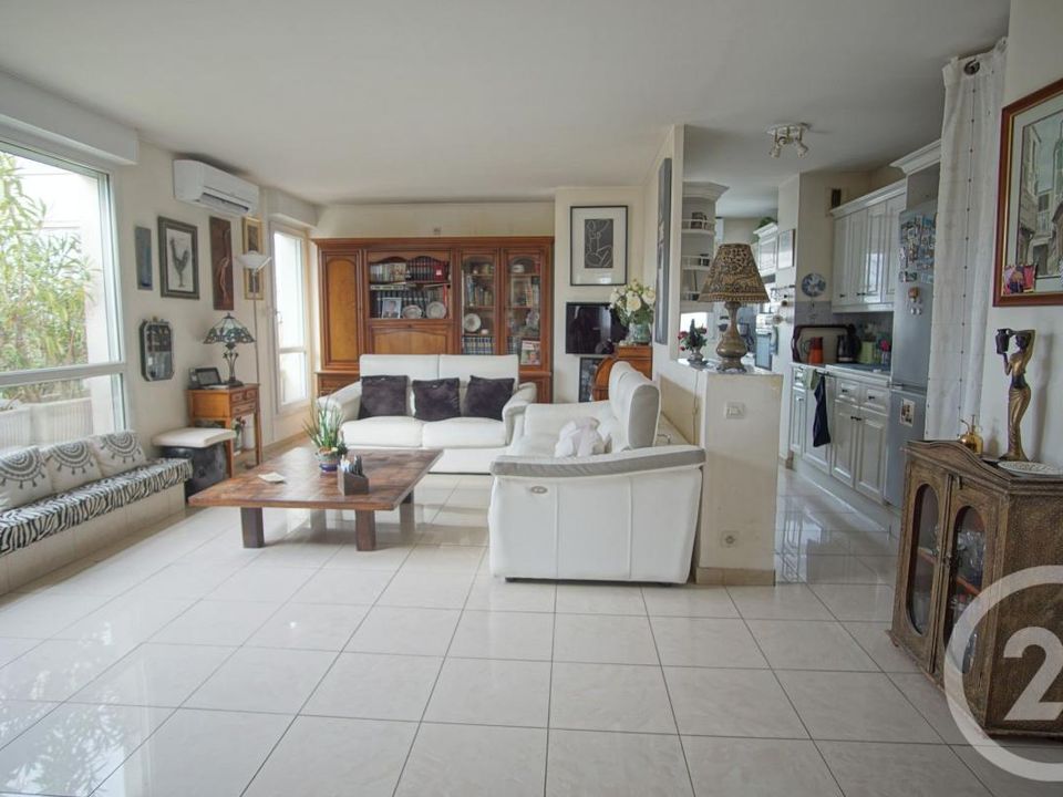 Lejlighed i Choisy-le-Roi, Val-de-Marne - foto 1
