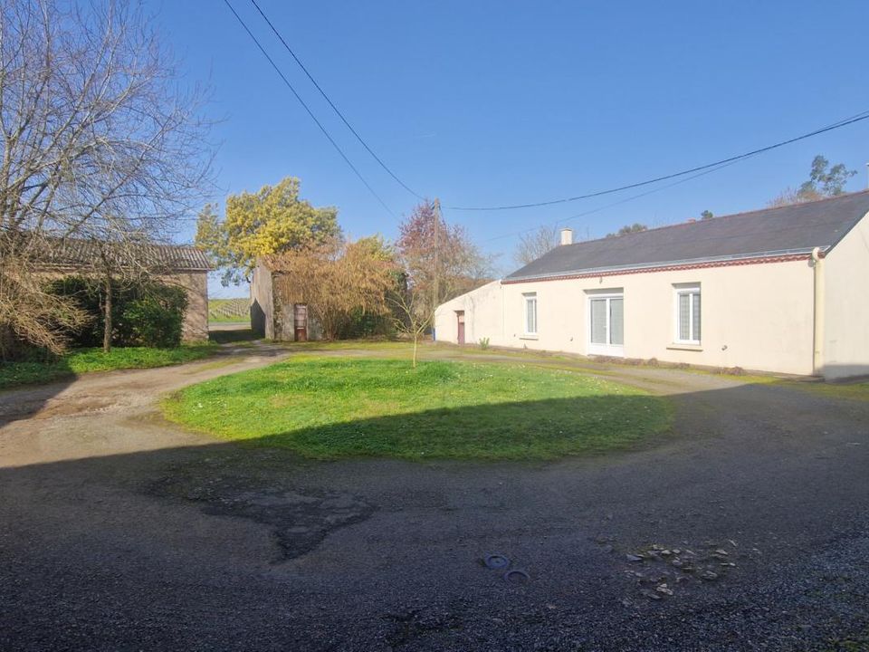 Landsbyhus i Le Loroux-Bottereau, Loire-Atlantique - foto 1